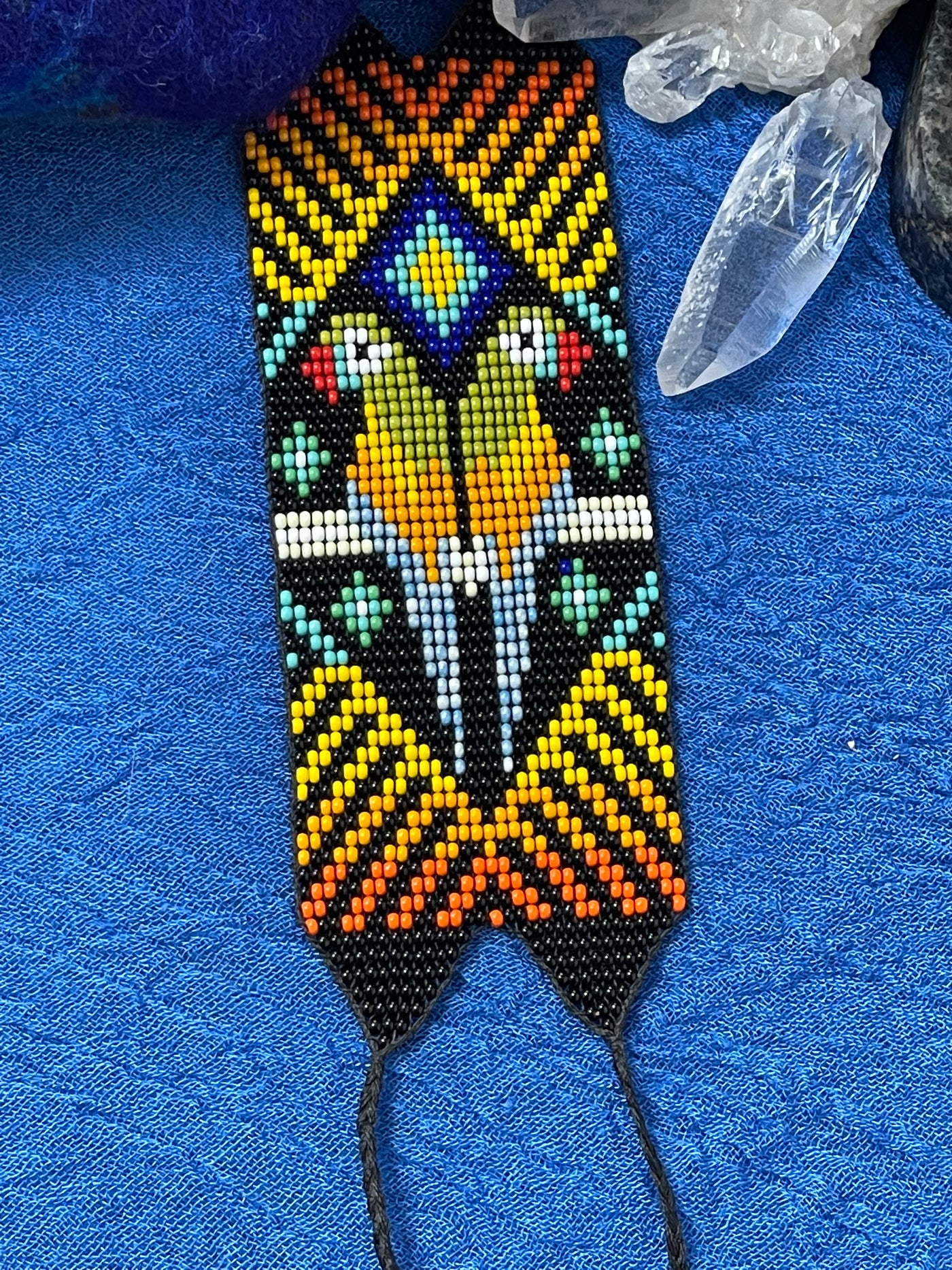 SEED BEAD PARROT DESIGN BRACELET